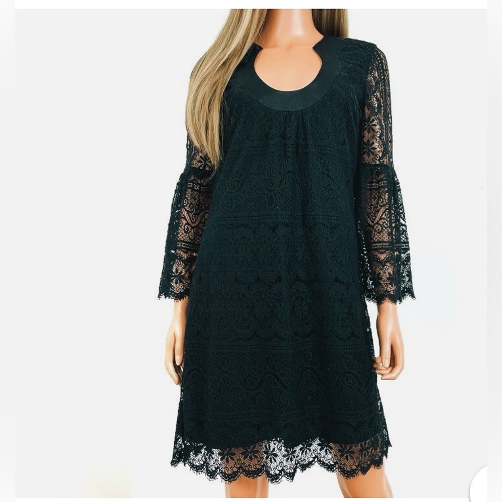 TRUNA TURK Black bell sleeve lace midi dress
